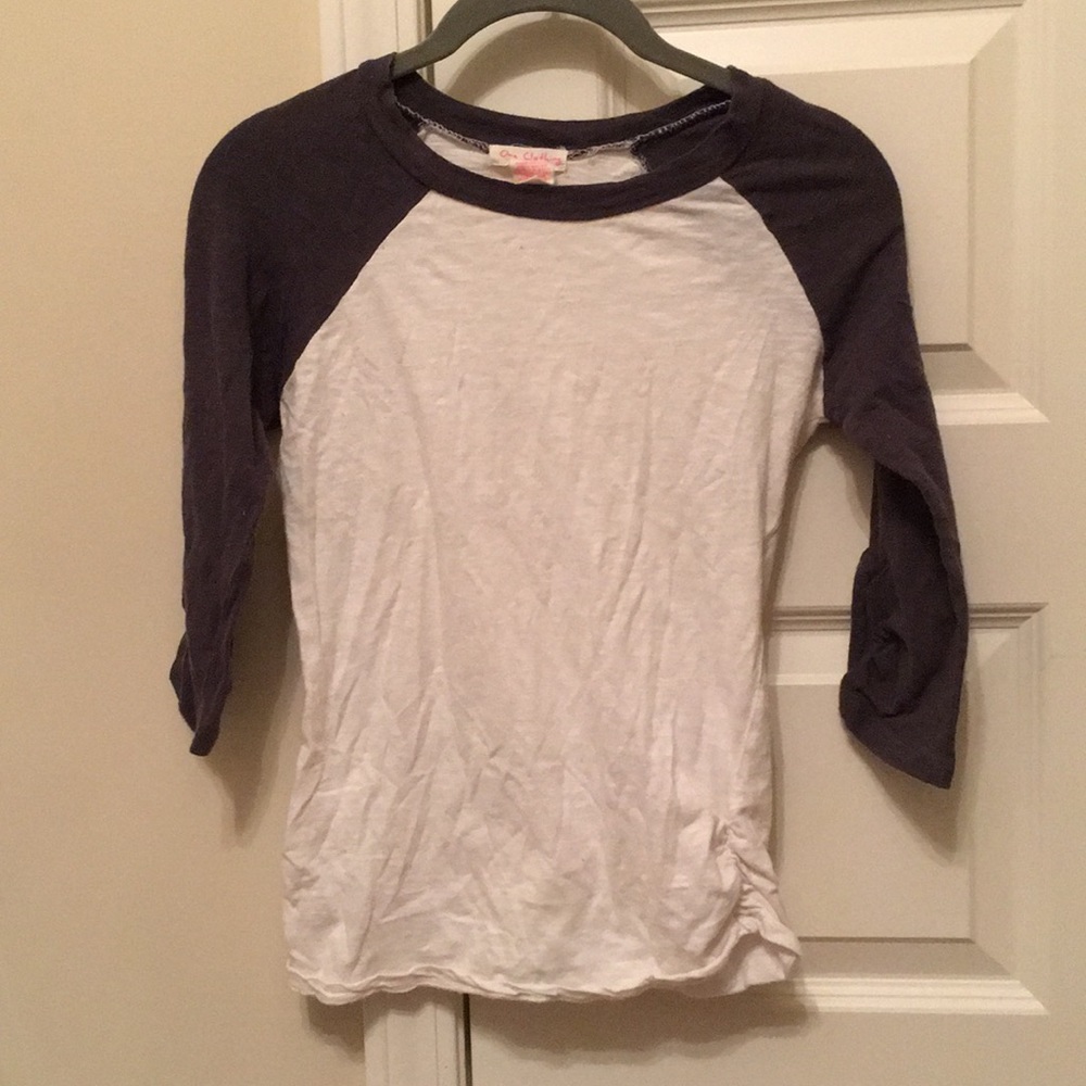 Baseball Style Tee - Picture 5 of 6
